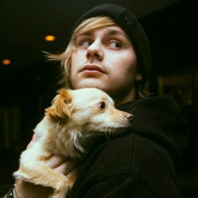 5sos Stan. fan account. Michael girl 💜 Ashton is daddy and 5sos is my life. read my stuff on wattpad! my tag is amazeballs5sos