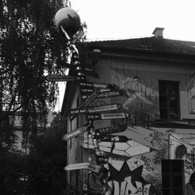 Living in Berlin FullStack Developer. I often talk about Japanese situation and PHP, Javascript etc.
