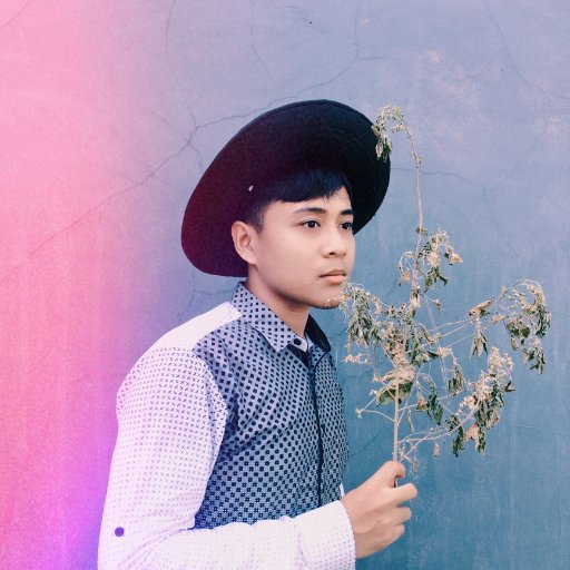 Jihan_Azmi's profile picture. SMILE for EVERYONE 😊, just a guy 💁🏼‍♂️ but sometimes an alien 👽