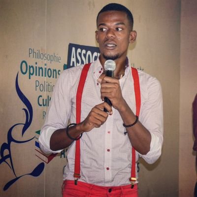 ClauvellJean's profile picture. Écrivain/ Enseignant/ ingénieur culturel.