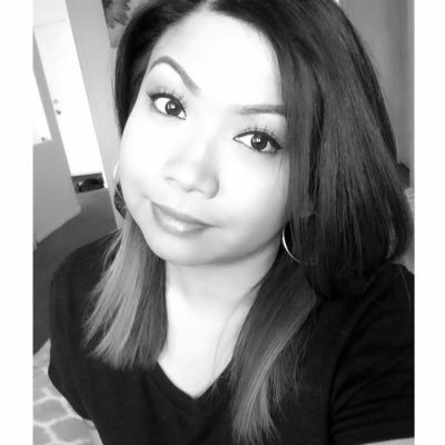 shelivesnplays's profile picture. From the Land of Pineapples to Sin City. Balancing a life of family, work, relationships and adventure. #lifestyle #family #travel #love #blogger