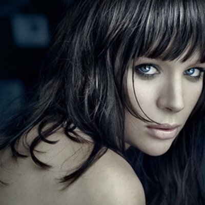 VXMLx0E6eHCLXfo's profile picture. 한영 - 영한번역가 그리고 통역도 합니다. 프레지던트 문을 존경합니다