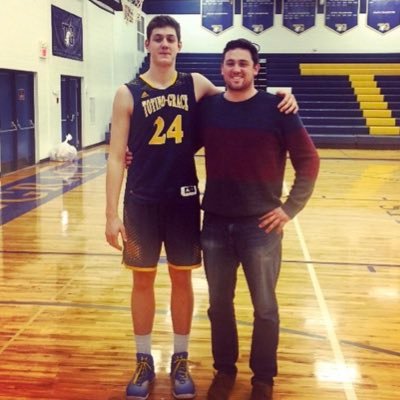 AlexKreuser7's profile picture. 