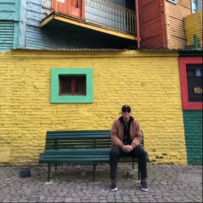 aleonb961's profile picture. 26 🌎