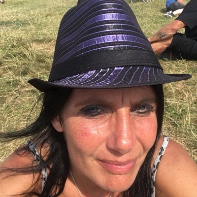 emmafarrowart's profile picture. #spiritual #artist, certified #angel and #tarot card reader. #love and #light. https://t.co/T2gD7g2syN