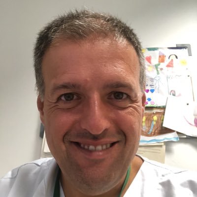 Enfermero. Padre de 3 peques. Asistencial en Oncología RT