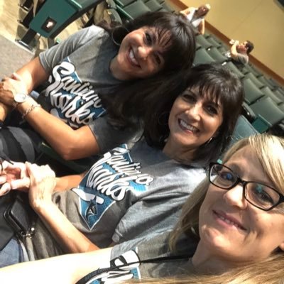 KimFields_75's profile picture. 