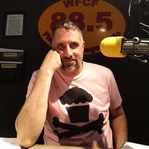 Former host of Jazz Greats on WFCF and iHeart; now streaming live vinyl mixes every Tuesday 4:30-6:30 eastern at https://t.co/0DWtdAmUO6 .