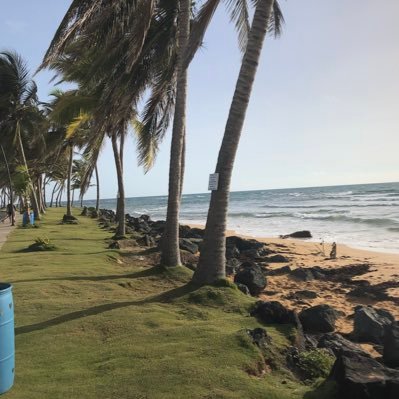 Luquillo el mejor Pueblo y su gente la Mejor sus graduados de nuestras escuelas Luquillenses y fotografías de Luquillo y actividades.