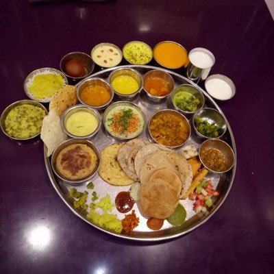 Shree Thaker Bhojanalay / श्री ठाकर (Shree Thaker Club) MUMBAI'S BEST THALI RESTAURANT. WINNING AWARDS FOR BEST GUJARATI THALI from 2006 to 2024.