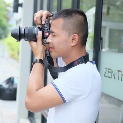 📷🎬 #รับงานถ่ายภาพ #Mon9_Photographer #ถ่ายภาพรับปริญญา #ถ่ายภาพรับปริญญานอกรอบ #ถ่ายภาพงานแต่ง 
LINE: Monny99 IG:Mon9_Photographer
TEL:085-2015640📷🎬
