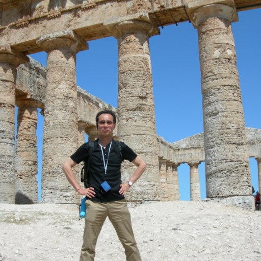 thebroker_mk's profile picture. クラオタ3年生。年間70回くらいコンサートに行ってます。複雑系の現代社会で「美意識」を鍛えるため修行中！クラシカル音楽に内在する真・善・美を通じ理性と感性が磨かれていくように感じます。