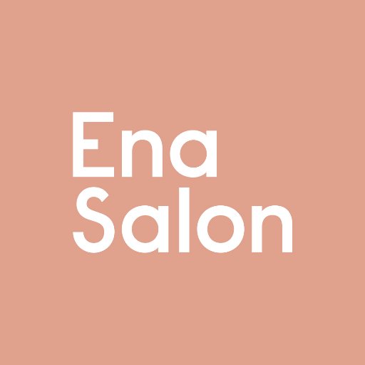 A home-from-home hair & beauty salon based in the heart of London. We are set over four floors in a beautiful Georgian townhouse.
