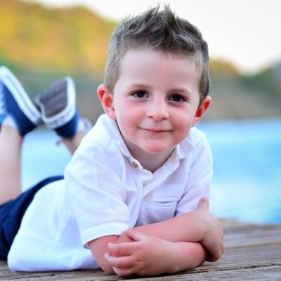 trisharayner83's profile picture. 