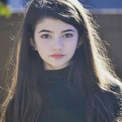 Layan80062052's profile picture. 