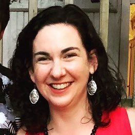 ESL educator, fan of languages, learning, and adventures.