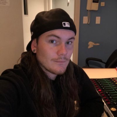 Radio board-op / producer, Radio Humber grad, long-hair hippie. All nonsense is MY nonsense. AKA MonkeyOnSteroidz on Twitch / FC2