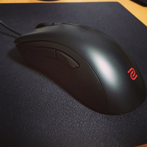 00nlossy's profile picture. 組込エンジニア → webアプリケーションエンジニア/ hiphop / futurefunk