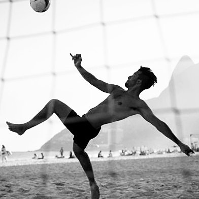 Asian Kung Fu Football 中田英寿の体幹を見よ 凄まじいです T Co A6k0co7f9n 中田英寿 体幹 サッカー好きな人rt セリエa周年 リツイートください