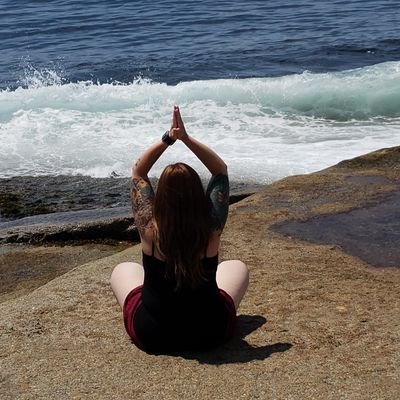 Mind ~ Body ~ Soul ~ Energy
Ground youself
Eat Healthy
Do Yoga
Meditate
Live the life you love