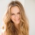 Alicia Silverstone (@AliciaSilv) Twitter profile photo