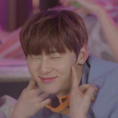 Wanna_One0315 Profile Picture