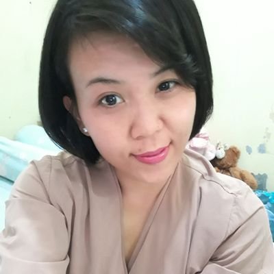 SutarsihNining's profile picture. Semua indah pada waktu nya😊😉