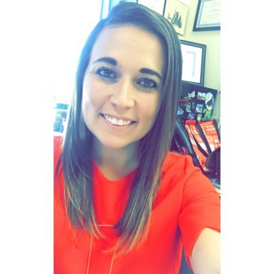 Insta: @miss_eaton1 History Teacher at Brea Olinda HS. History, Traveling, My pug Nash, & LA Kings hockey are a few of my favorite things. #historysquadgoals