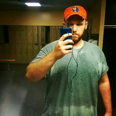 Former game enthusiast writer and personal trainer. Currently in sales.

Down 170 lbs, 50 more to go.
164 IQ