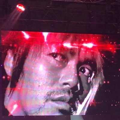 新日本プロレスを好きになって1年半!新日本のプロレスラー全員尊敬してます!応援は全力で!!!初めて新日プロレスを見たのは一昨年の1/4です!まだ学生なので主要大会と近くの会場のときはよく行きます!LIJ❤️😍 内藤哲也!EVIL!BUSHI!SANADA!高橋ヒロム!❤️❤️❤️