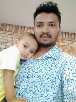 SarkerAzim's profile picture. Being romantic 😂