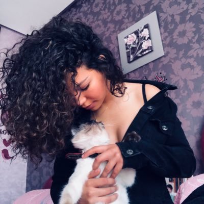 RaniaDk1's profile picture. Dans la vie on ne fait pas ce que l'on veut mais on est responsable de ce que l'on est.