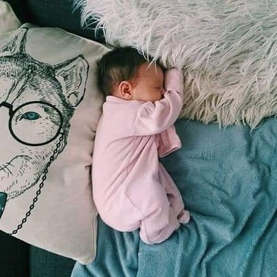 الدم كله حرام ..
الانسانية اولا وأخيرا ..
الرسم عشقى 🎨
التقدير والاحترام المتبادل اسلوب حياتى
❤