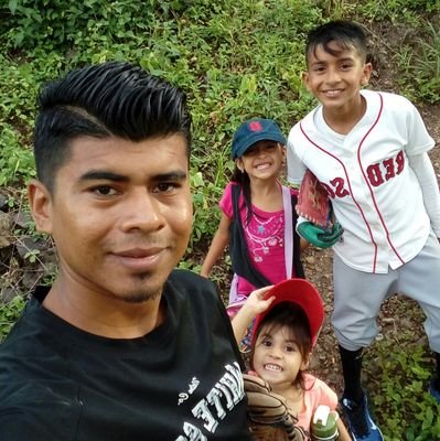 soy una persona emprendedora que reconoce a JESUCRISTO COMO SU SALVADOR...