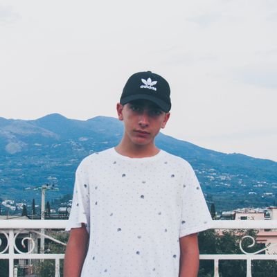 xatz_akis's profile picture. ▶️I LOVE FORTNITE  AND POKEMON GO🤩
▶️Follow me!🤩👻
▶️Photographer📷
▶️NinjasHyper😍💪
▶️Follow me on Instagram @akis_xatz