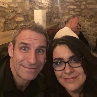 Rachelh13705582's profile picture. centrist lefty, pro European - always ❤️ hate how Johnson is destroying my wonderful country 😞