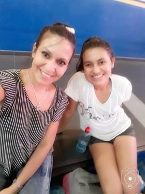 Nunca dejé de soñar, solo me detuve un instante para que mis sueños no quede solo en un simple deseo