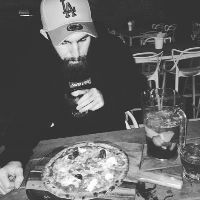 AbbreviateOG's profile picture. Supporting Small Twitch Streamers! 🍺🤙🏼 🎮