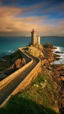 Haslili2's profile picture. 