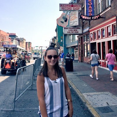 I love George Strait more than the average person does | DCP alum | Morehead State and Delta Zeta alum | 4th grade teacher