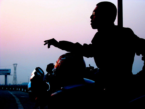 DzungDoanTrung's profile picture. Just A Rider s On The Storm ...