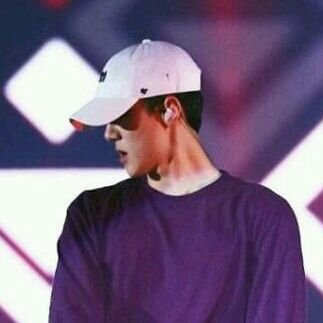 l EXO U