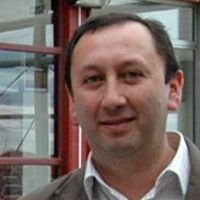 Responsable de los procesos de Investigación, Innovación y Formación de Post-Grado, como también de la producción científica de la Universidad de Magallanes.