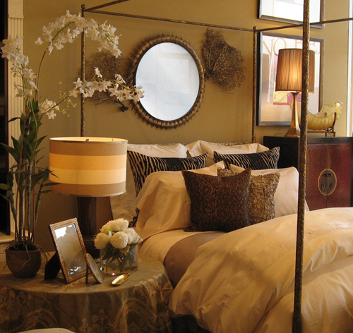 Fine European Linens for Bed, Bath & Table . Gifts . Home Accessories . Tableware . Apothecary . Sleepwear .  http://t.co/NNgt6mYrOP