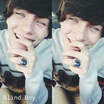 Use the sleeves of my sweater, and let's have an eventure.
22💚FL/RP🧡Gay🌈