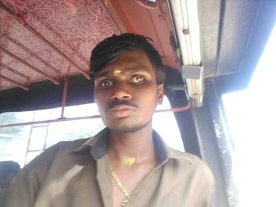 thinesh99403298's profile picture. 