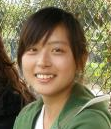 沖縄出身です。誕生日は1993年6月だよ。京都の大学に通ってます。文学部でバイトとサークル活動で結構忙しくってたいへん～