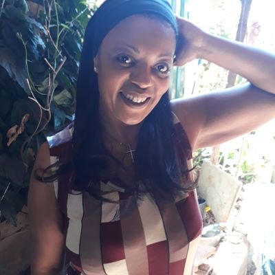 Elisnge78270247's profile picture. 