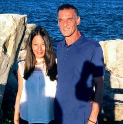 Yonkersgirl3's profile picture. If You Were Born A Rose...Don't Allow The World  Change You Into A Tulip. 🌷🐝