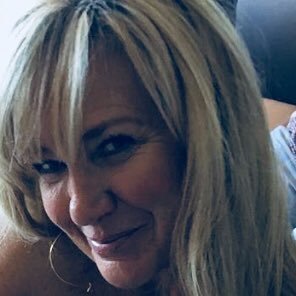 💕Love for even “that kid”’ 🗝Fresh ideas 🙌🏼 Old School common sense 🤔Answering the tough questions 🤙🏼still loving education after 30+ years!